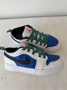 Jordan 1 Low Alt SE Little Kids' Shoes